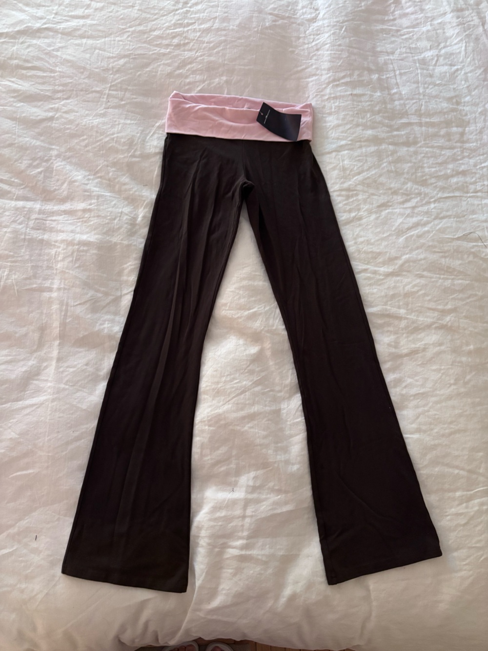 Brandy Melville Priscilla pants - Brown with Pink waistband - Picture 2 of 3
